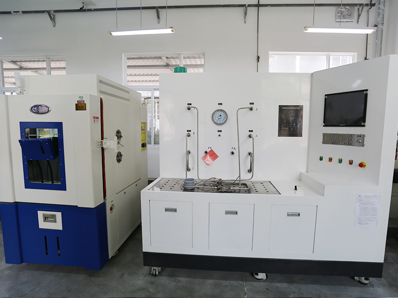 ȼ�͵�ŷ�������������̨